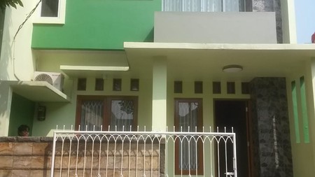 Rumah 2 Lantai Semi Furnished dan Hunian Nyaman @Depok