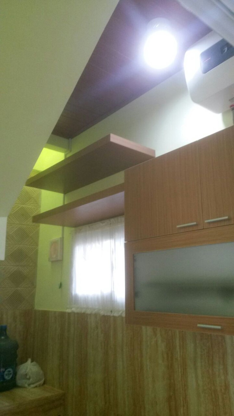 Rumah 2 Lantai Semi Furnished dan Hunian Nyaman @Depok