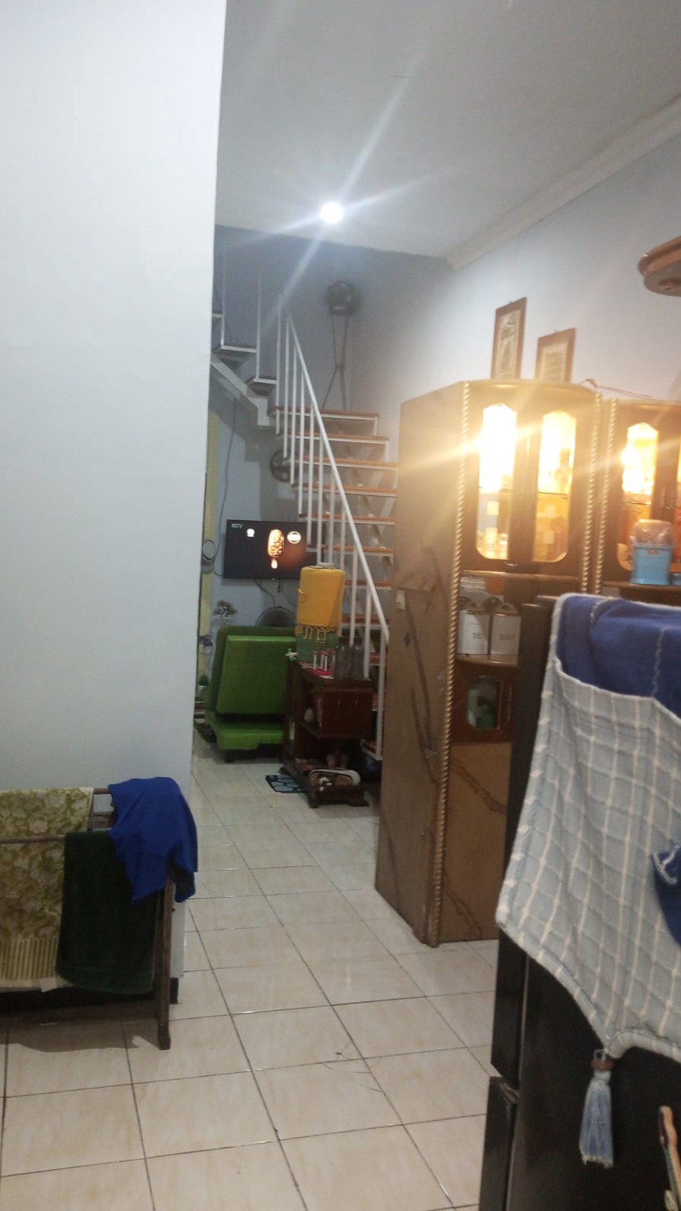 JUA CEPAT RUMAH SIAP HUNI FULL FURNISH DI SEMAMPIR BARAT, SURABAYA