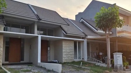 Dijual Rumah Murah Bagus di Northwest Park Citraland Surabaya Barat 