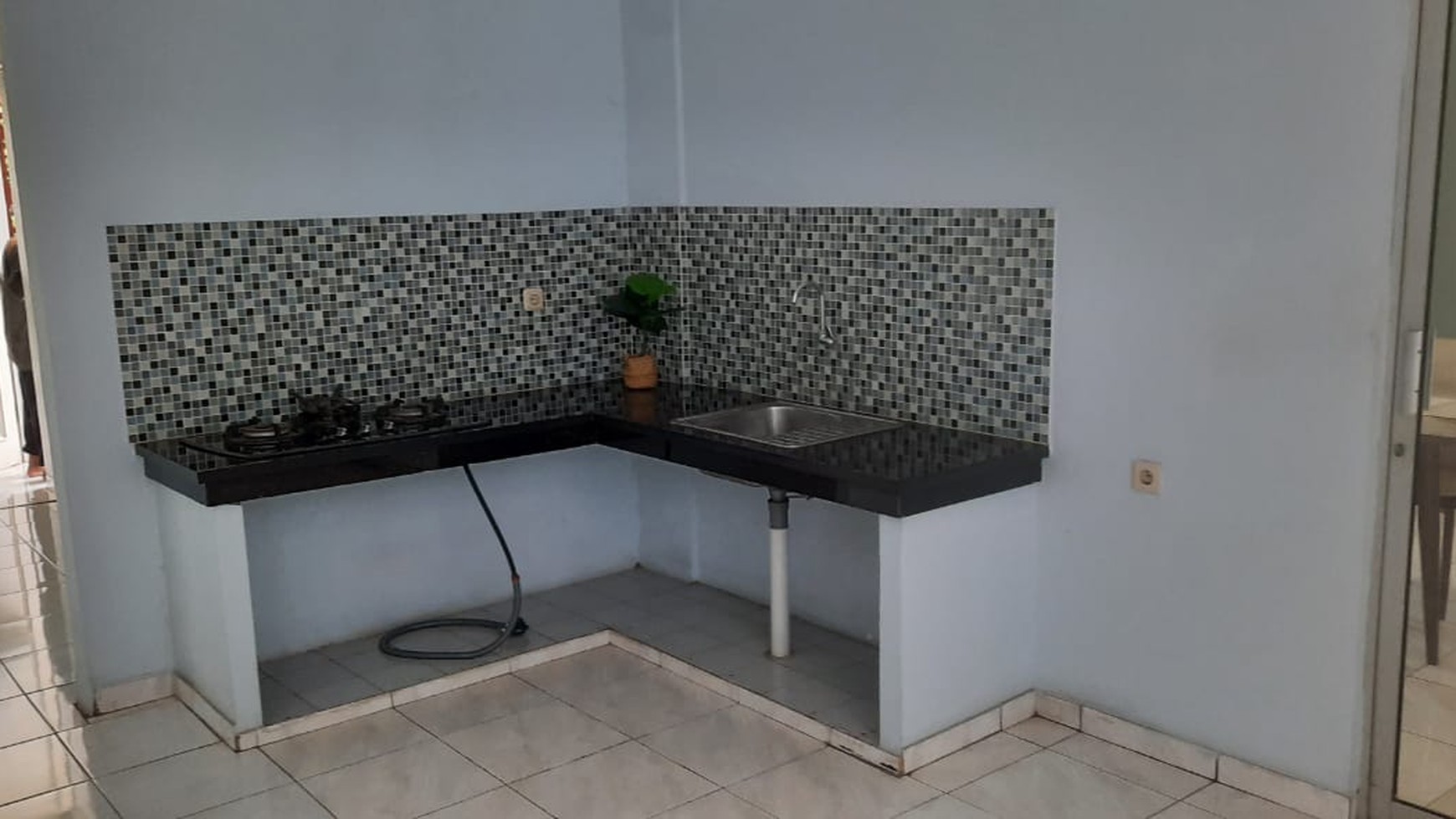 Rumah Hitung Tanah Area Cipete