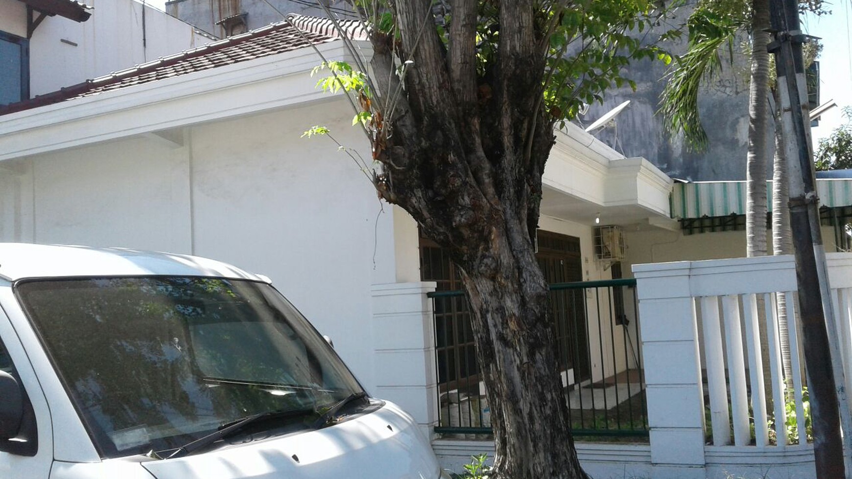 SEWA RUMAH BABATAN PANTAI UTARA MURAH