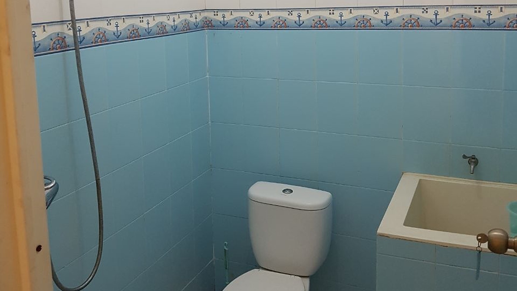 SEWA RUMAH BUKIT PALMA MURAH