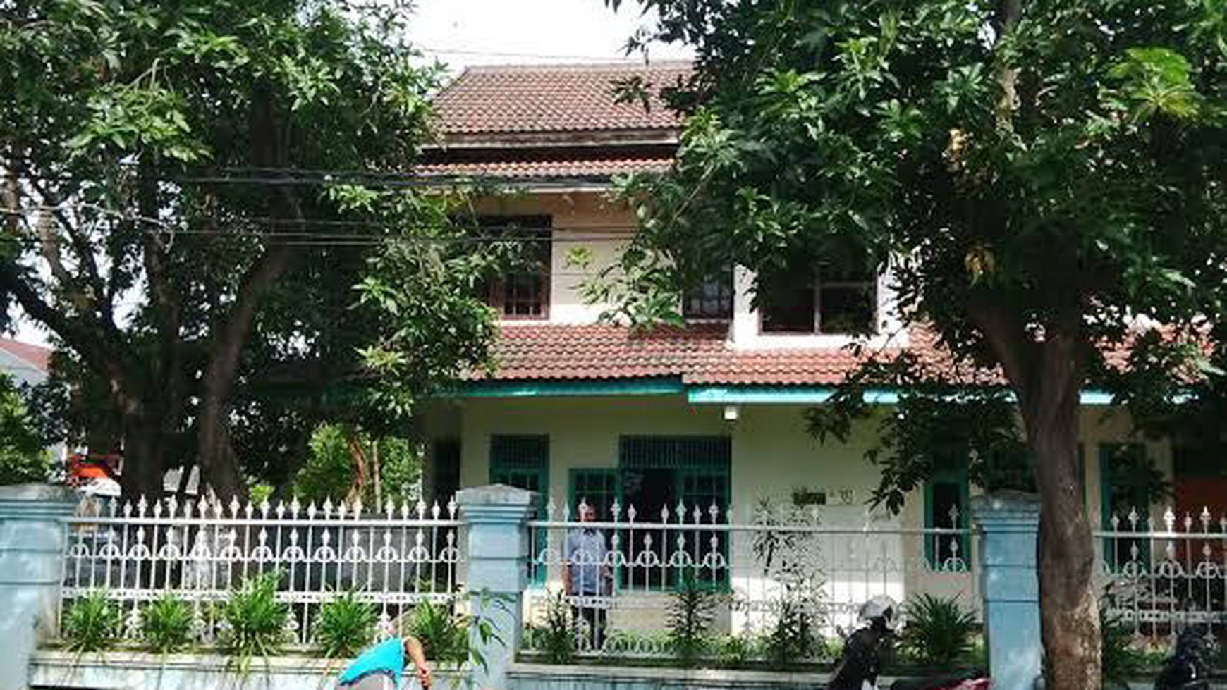 Sewa Rumah Ketintang dekat Kampus