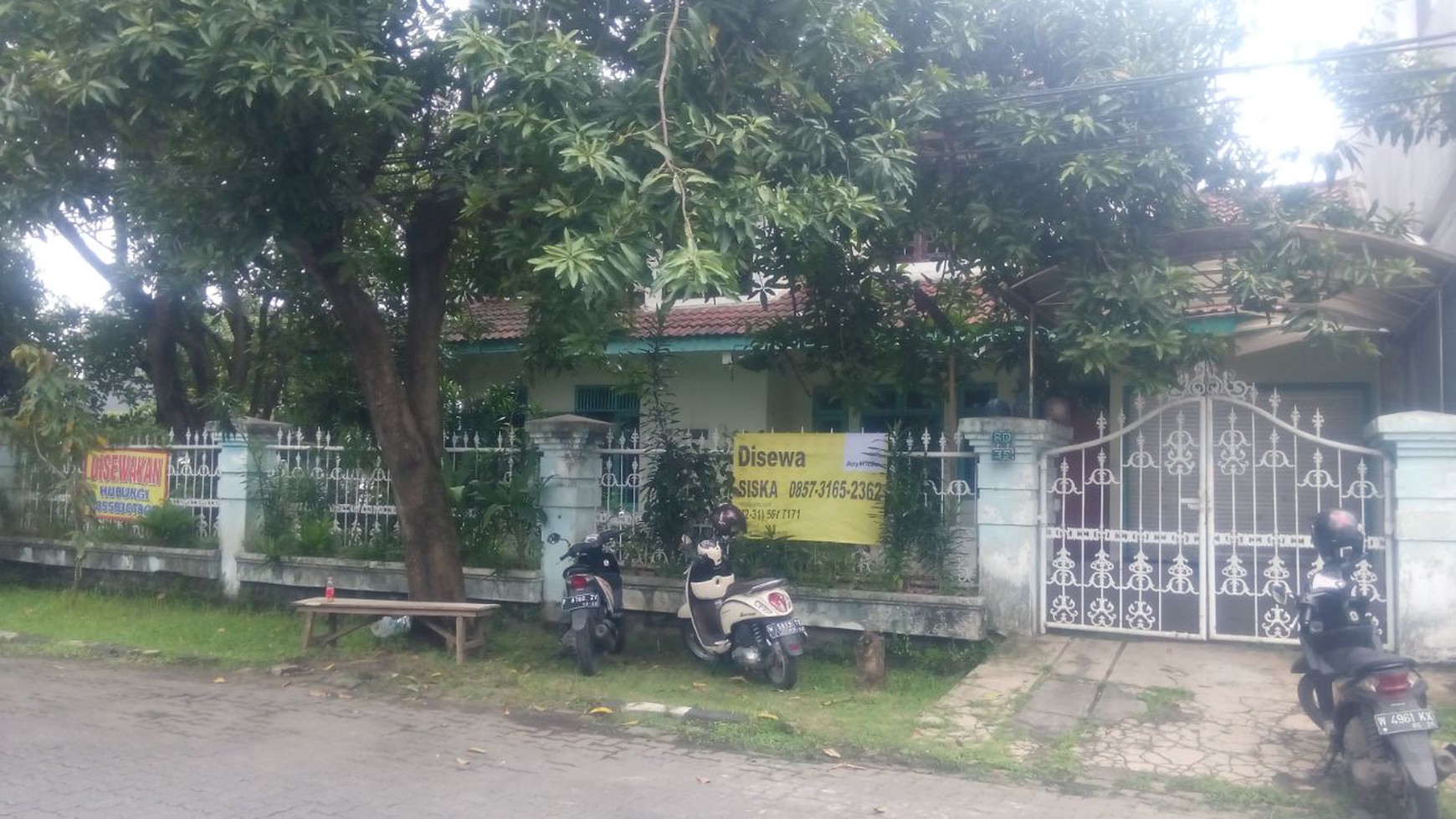 Sewa Rumah Ketintang dekat Kampus