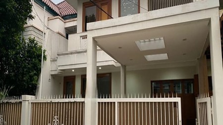 Rumah Asri Dan Tenang Di Pondok Indah, Jakarta Selatan #JS