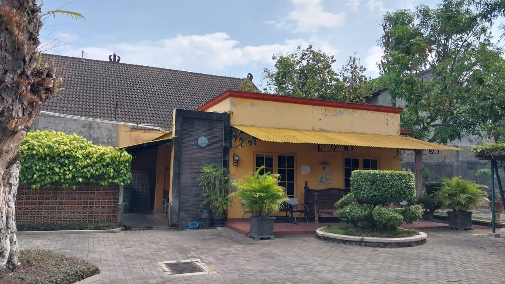 Rumah di HOS Cokroaminoto Pakuncen 