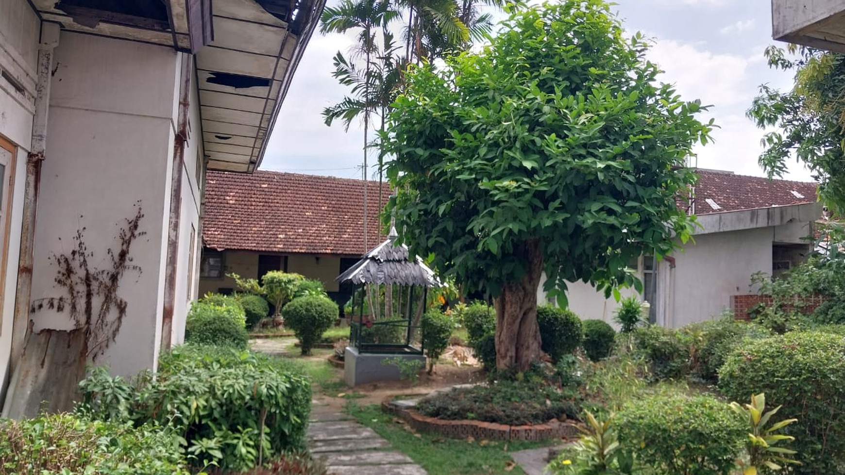 Rumah di HOS Cokroaminoto Pakuncen 