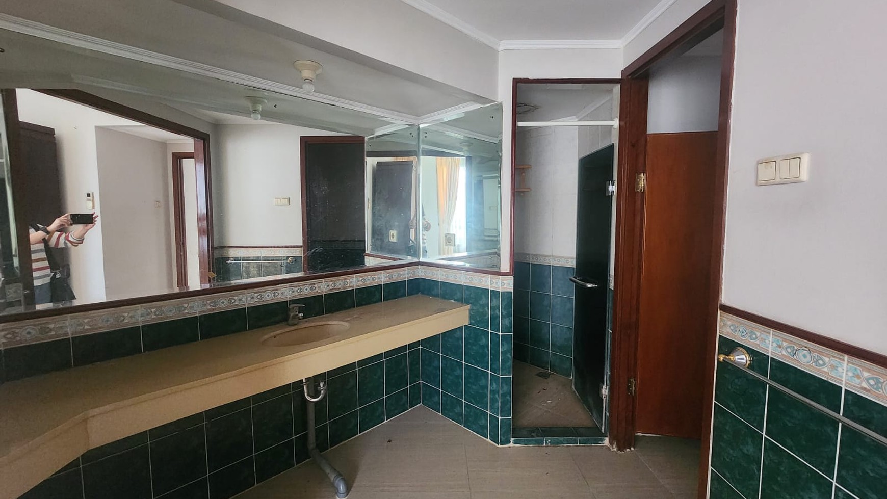 Dijual Apartemen Amartapura Tower B Lantai 6 Lippo Karawaci, Tangerang