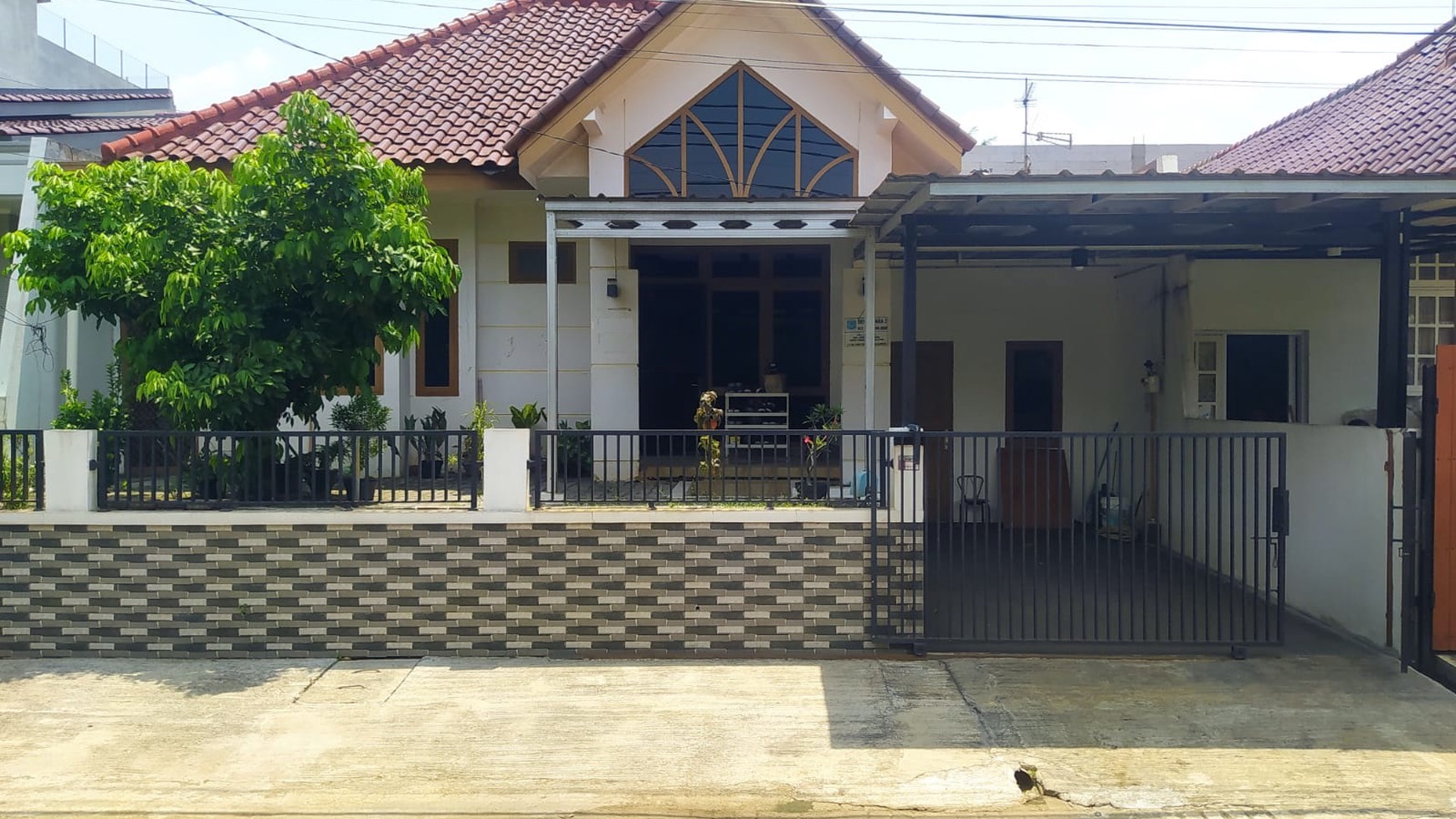 Rumah Harga Kavling Villa melati mas Serpong Posisi depan Depan taman