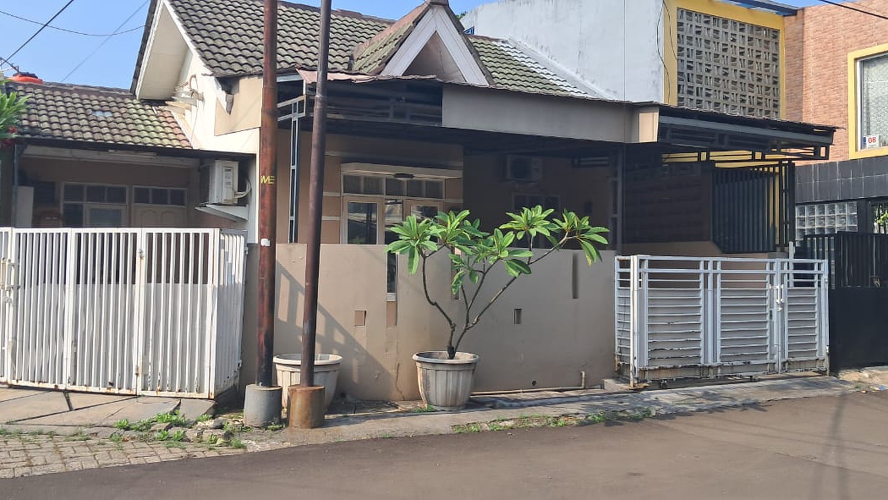 Rumah standard Rapih Nusa loka