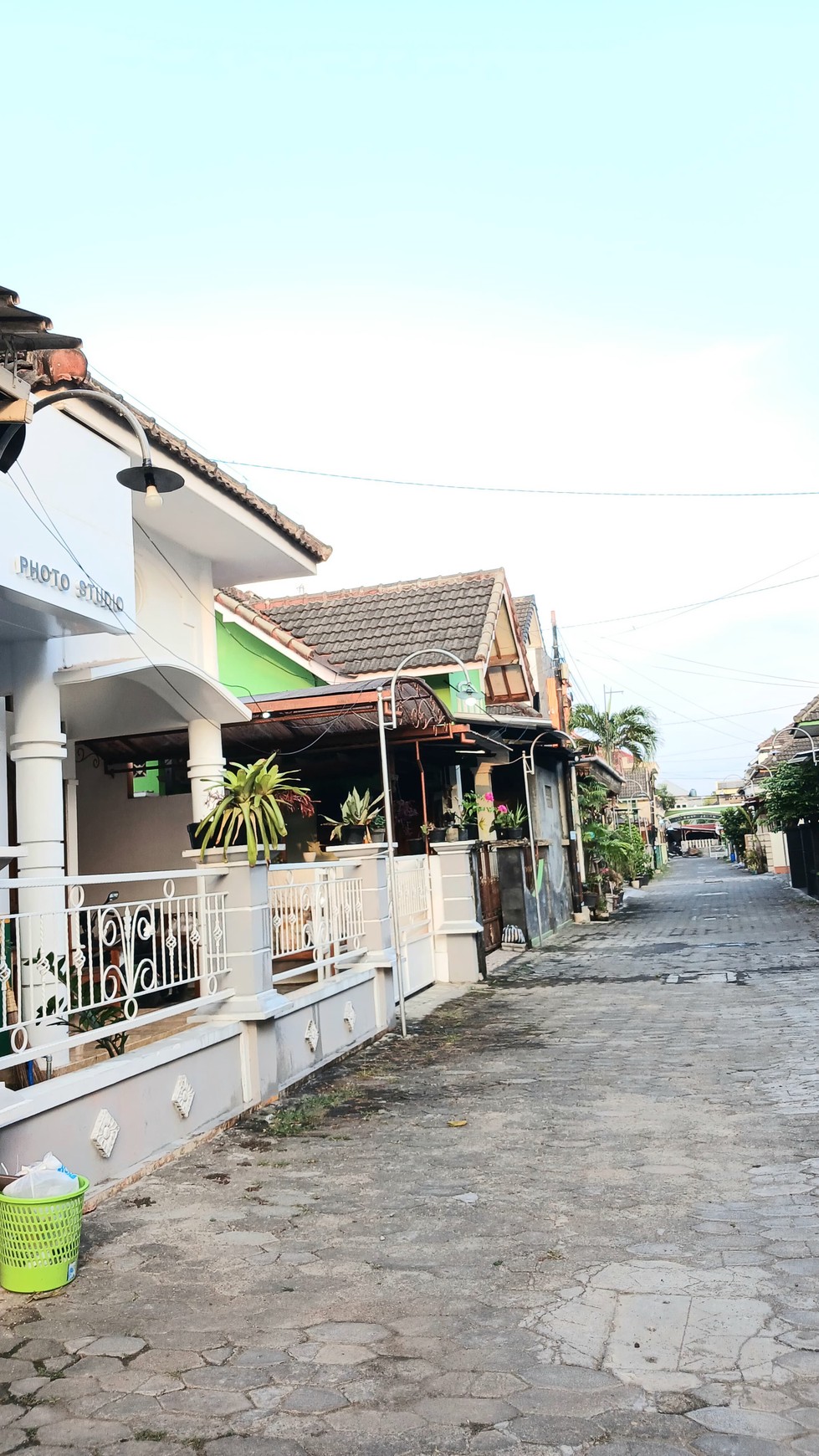 Rumah Tinggal Dalam Perum Griya Pelem Sewu Sewon Bantul