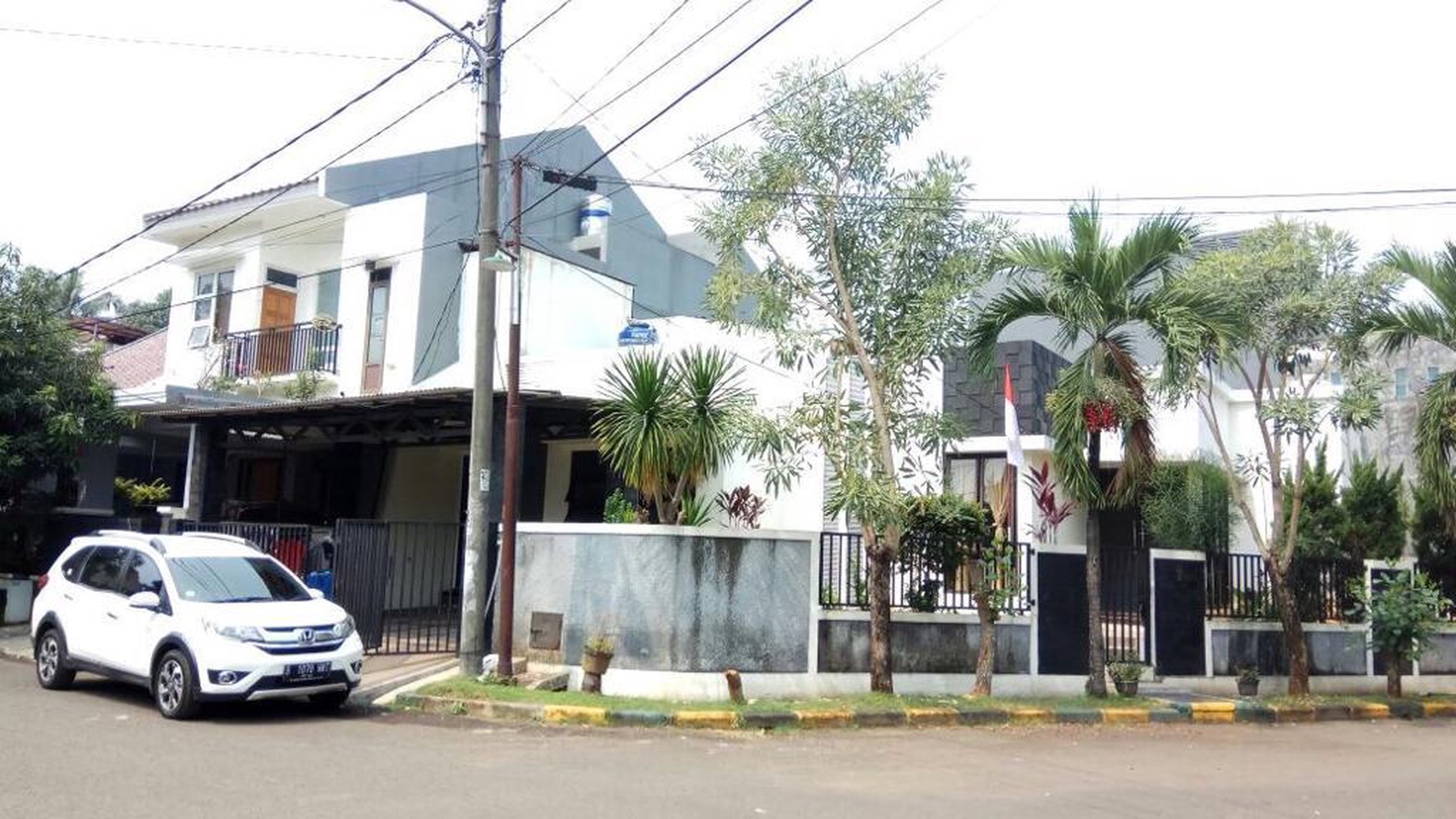 Di Jual Rumah sudut siap huni Melati Mas Residence 