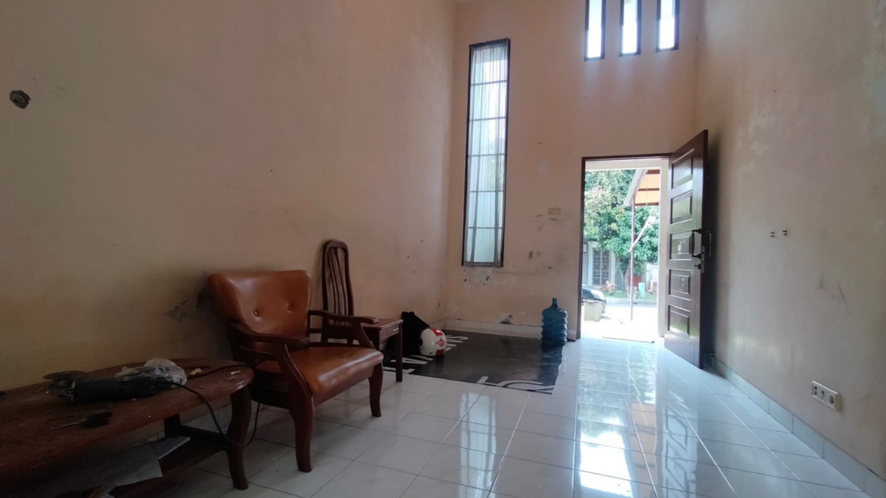 Rumah Dijual Grand Wisata Bekasi - Lokasi Strategis, Harga Terbaik!