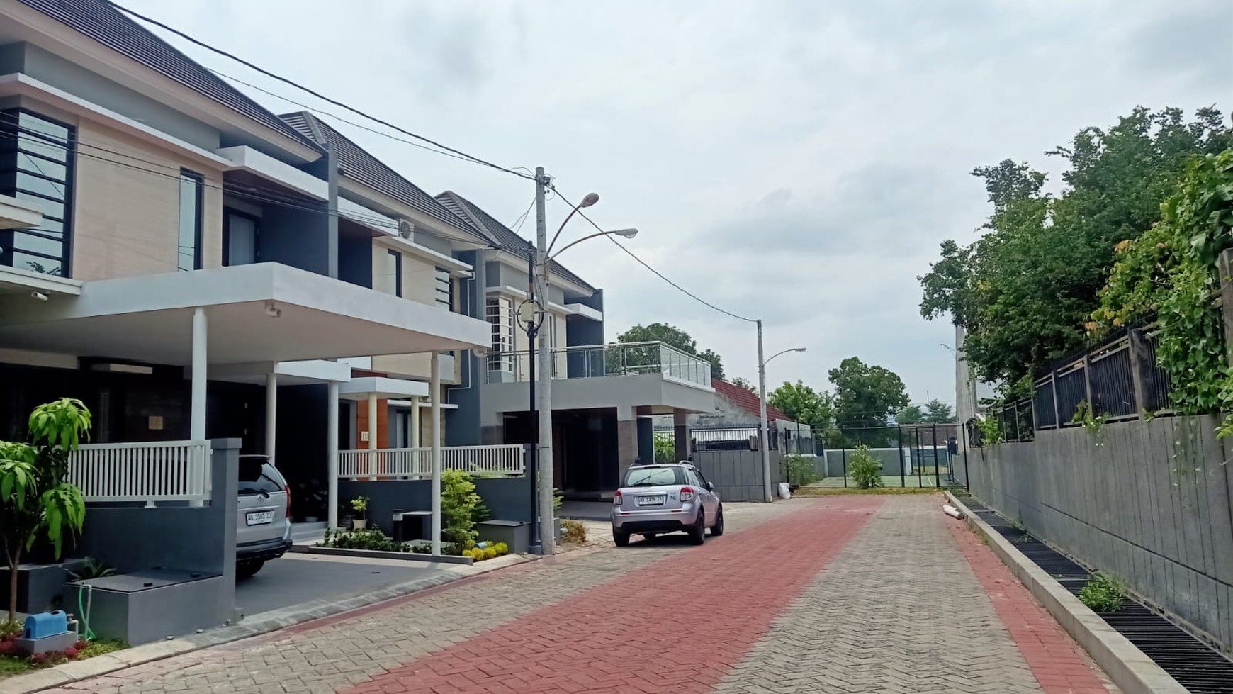 Rumah Bagus Lokasi Dekat Bandara Adi Sucipto Kalasan Sleman 