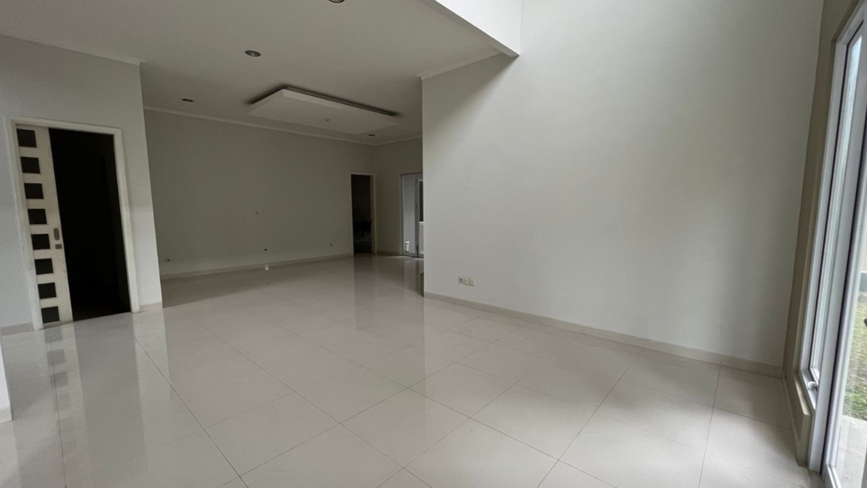 Rumah Dijual di BSD serpong - rumah istimewa !