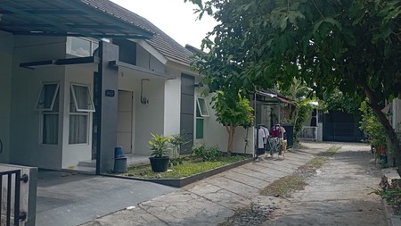 Rumah Tinggal 2 Kamar Lokasi Trirrenggo Bantul 