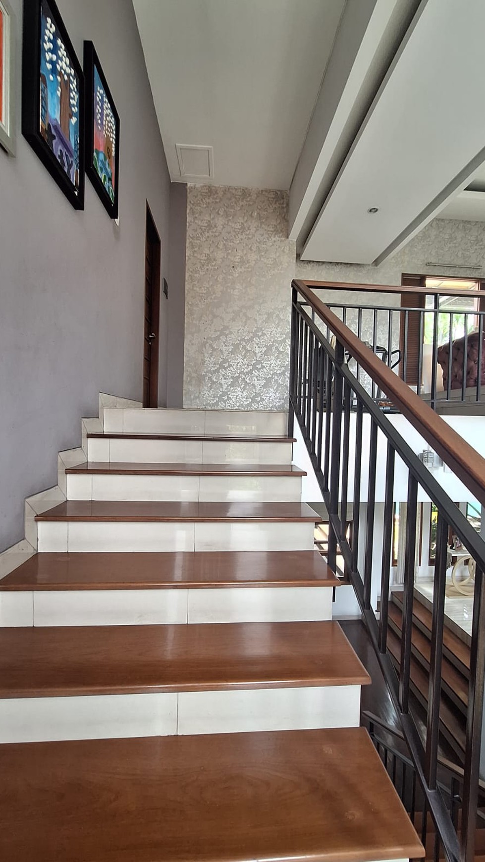 Rumah ada kolam renang di Bintaro Jaya sektor 8