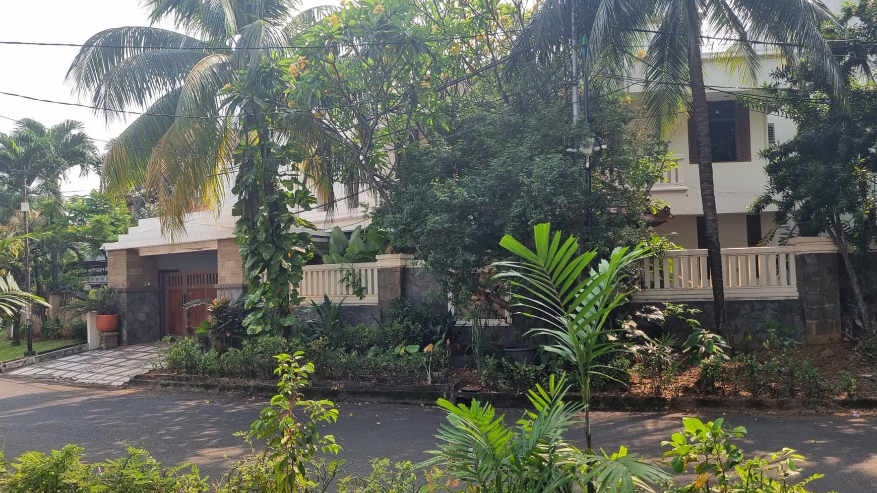 DiSewa Rumah Bagus Di Pondok Indah