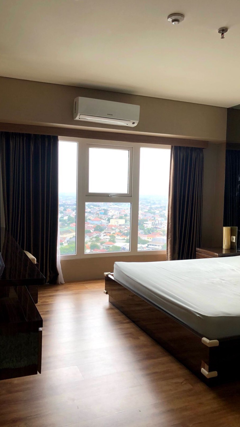 3 bedroom maqna residence apartement meruya 