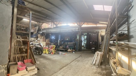 DiJual Rumah /Tempat Usaha Di Mainroad Rajawali 