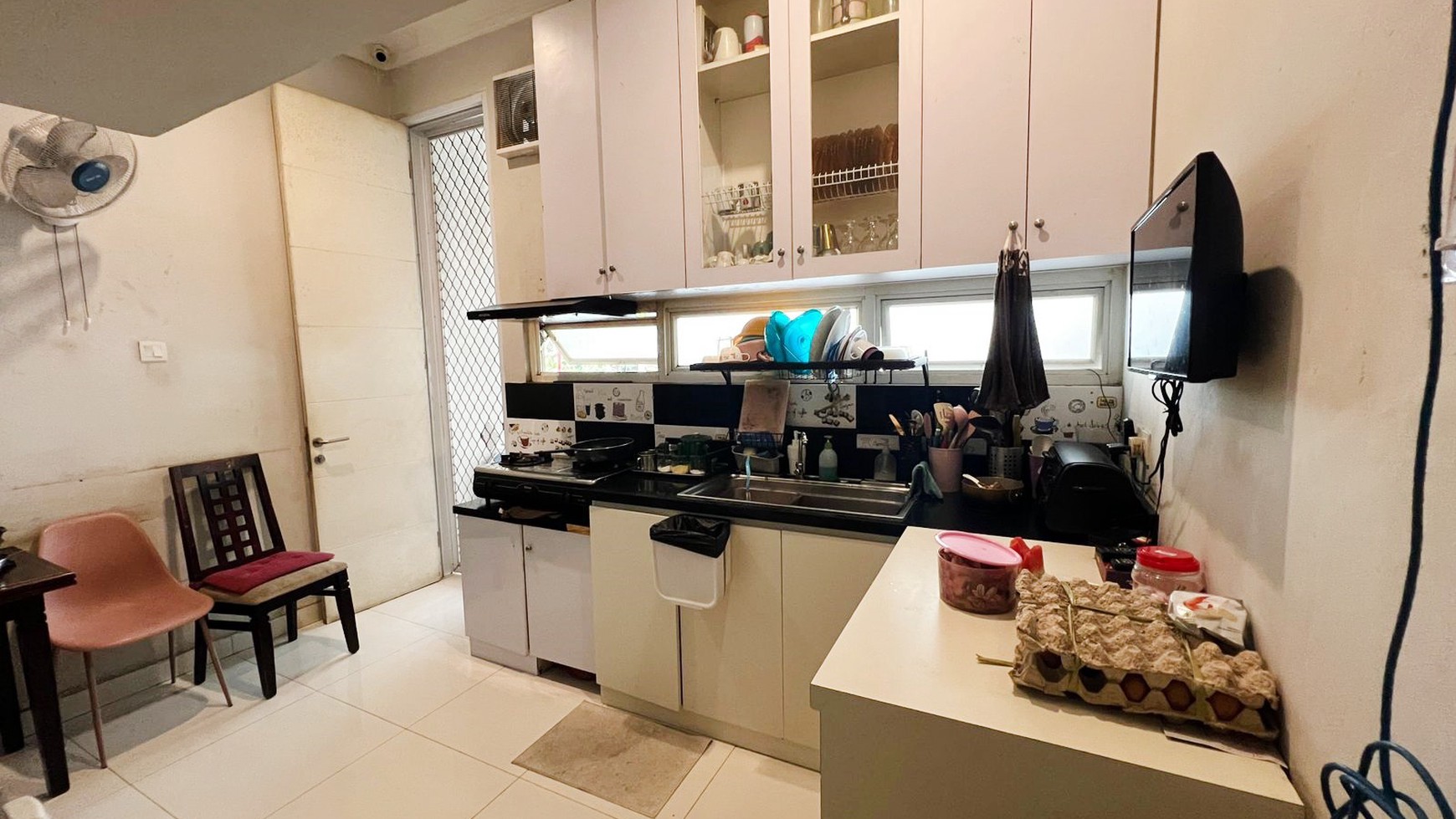 Rumah Bagus,siap huni di Discovery Bintaro Jaya Sektor 9