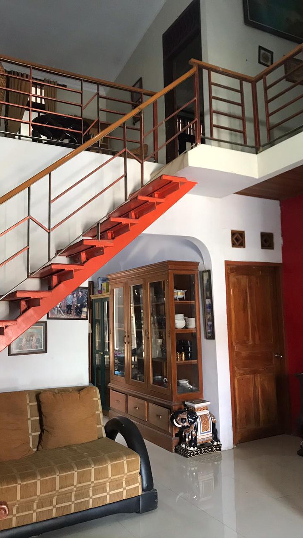 Rumah Murah 2 Lantai Dan Siap Huni Di Jagakarsa.