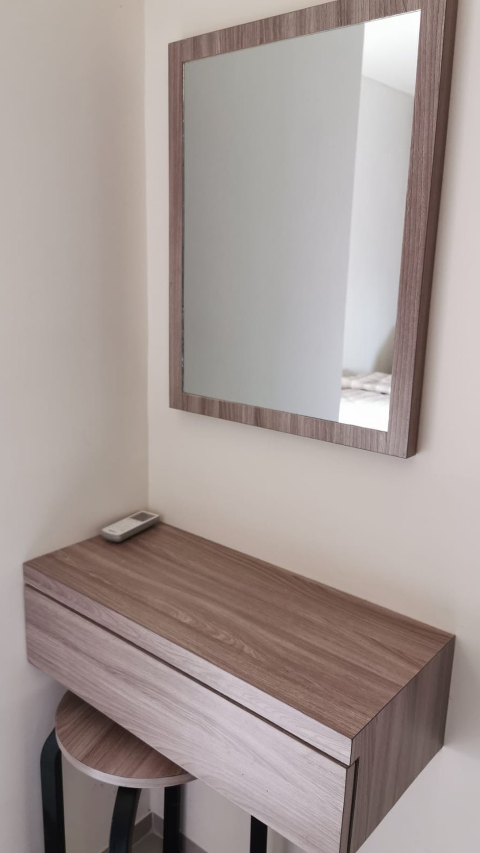 Turun Harga: Apartemen The Accent 2 Bedrooms Fully Furnished Siap Huni di Bintaro Jaya Kawasan CBD