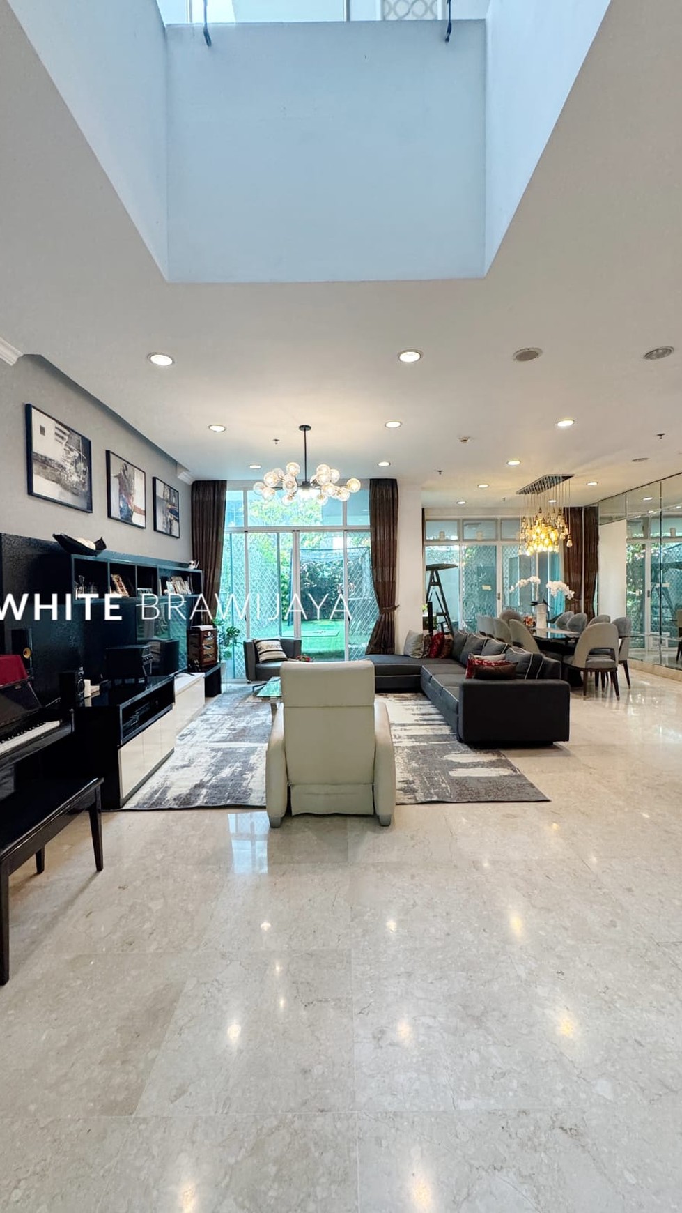 Rumah Hitung Tanah Area Cipete