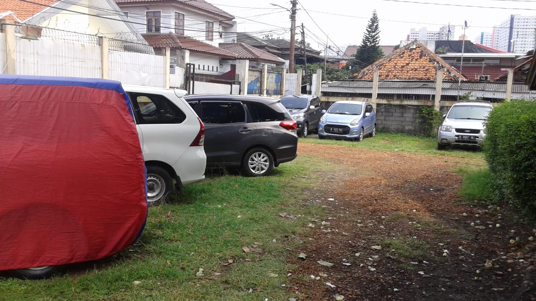 Rumah Hitung Tanah Area Cipete