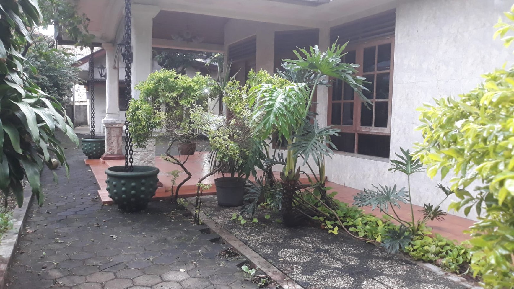 Rumah Hitung Tanah Area Cipete