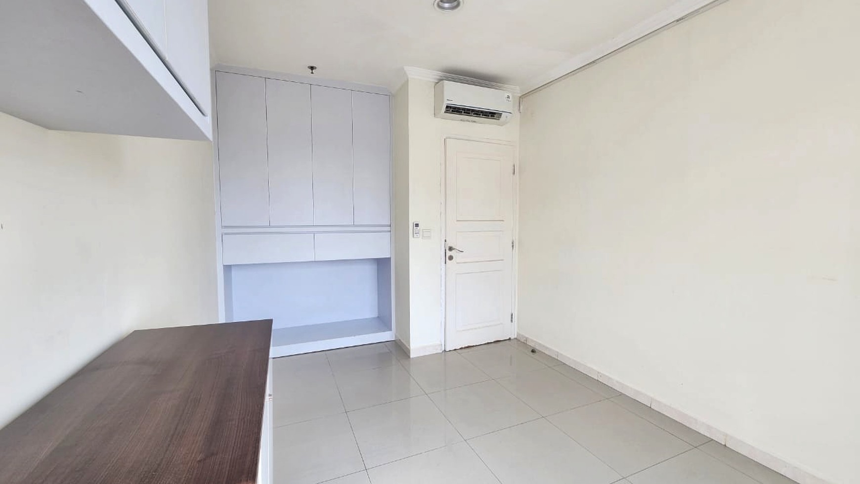 Apartemen Gading Resort MOI Kelapa Gading semi furnished rapi