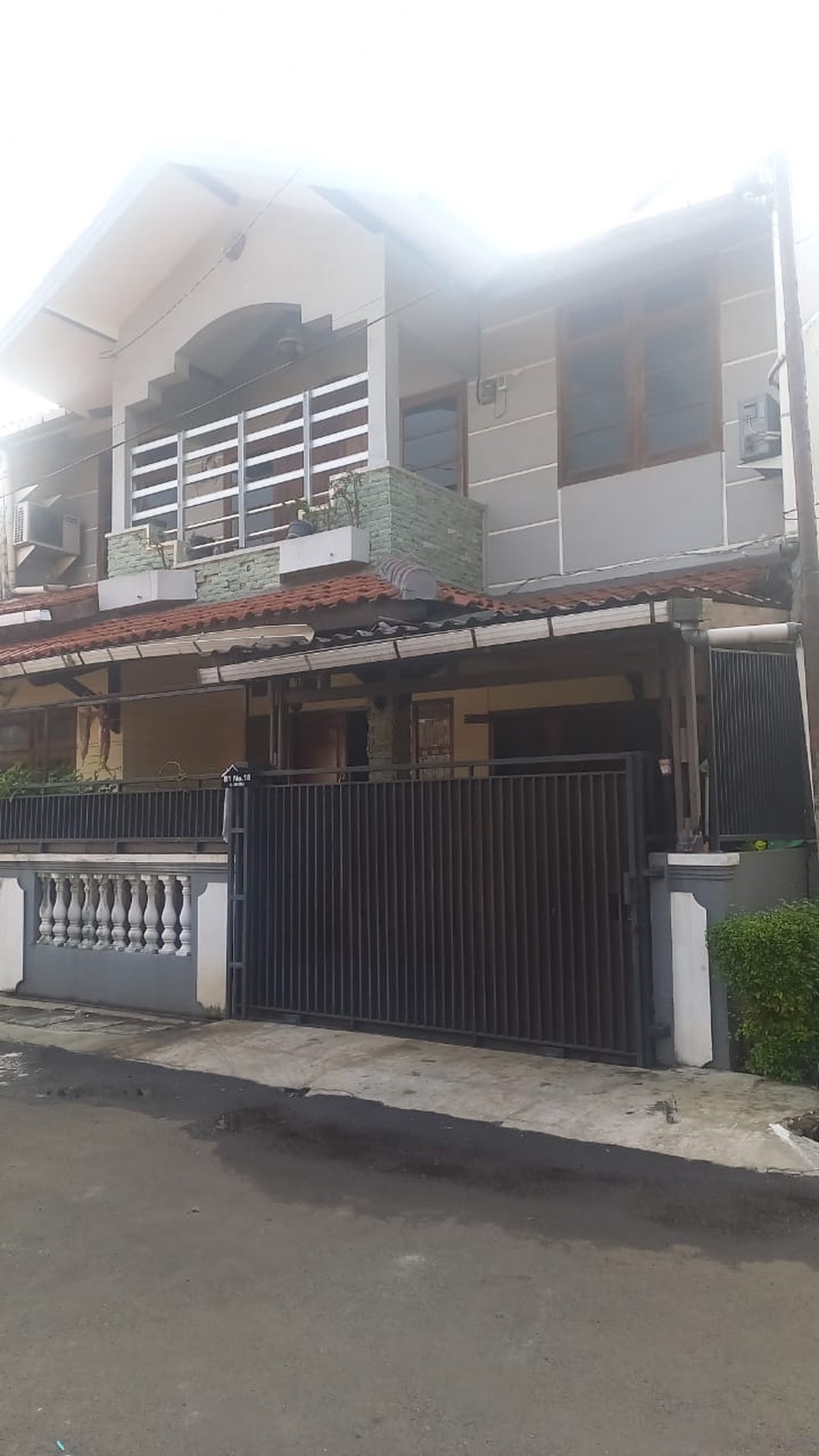 Rumah Siap Huni, Terawat, Lingkungan Tenang, Nyaman di Ciputat 