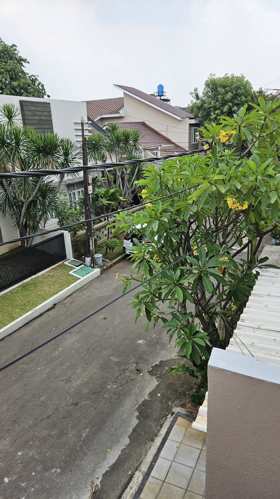 Rumah Brand new, minimalis siap huni di Bintaro Sektor 9