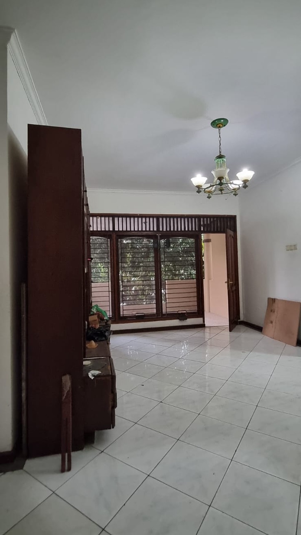 Rumah di Bintaro Jaya Sektor 9 dengan Hunian Nyaman dan Asri