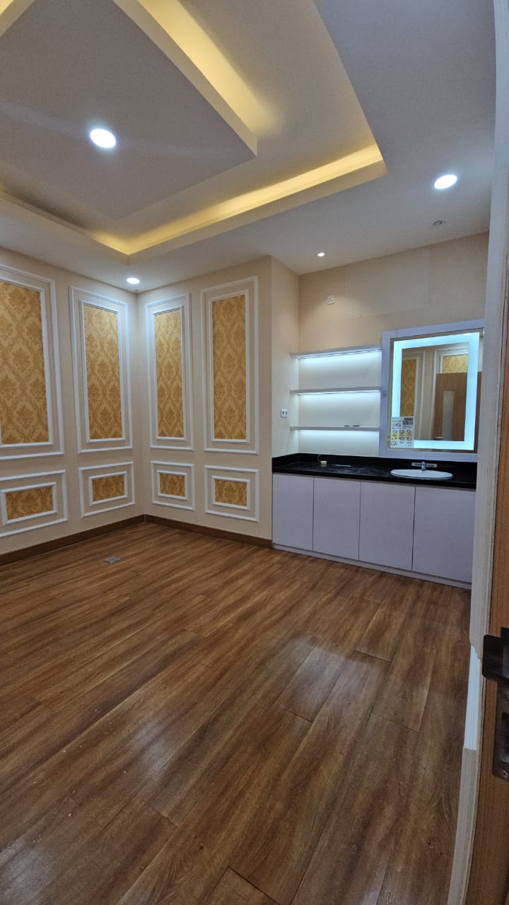 DISEWAKAN RUKO ISTIMEWA PROMANADE RAYA MERR (Ex Klinik Kecantikan - Fully Furnished)