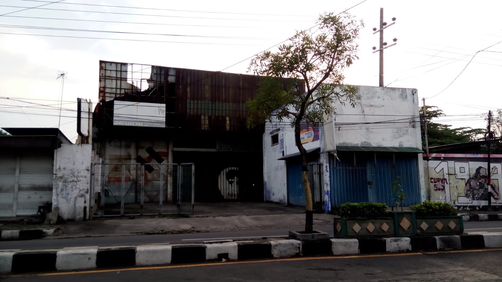 DIJUAL TANAH STRATEGIS DI KEBOMAS, GRESIK