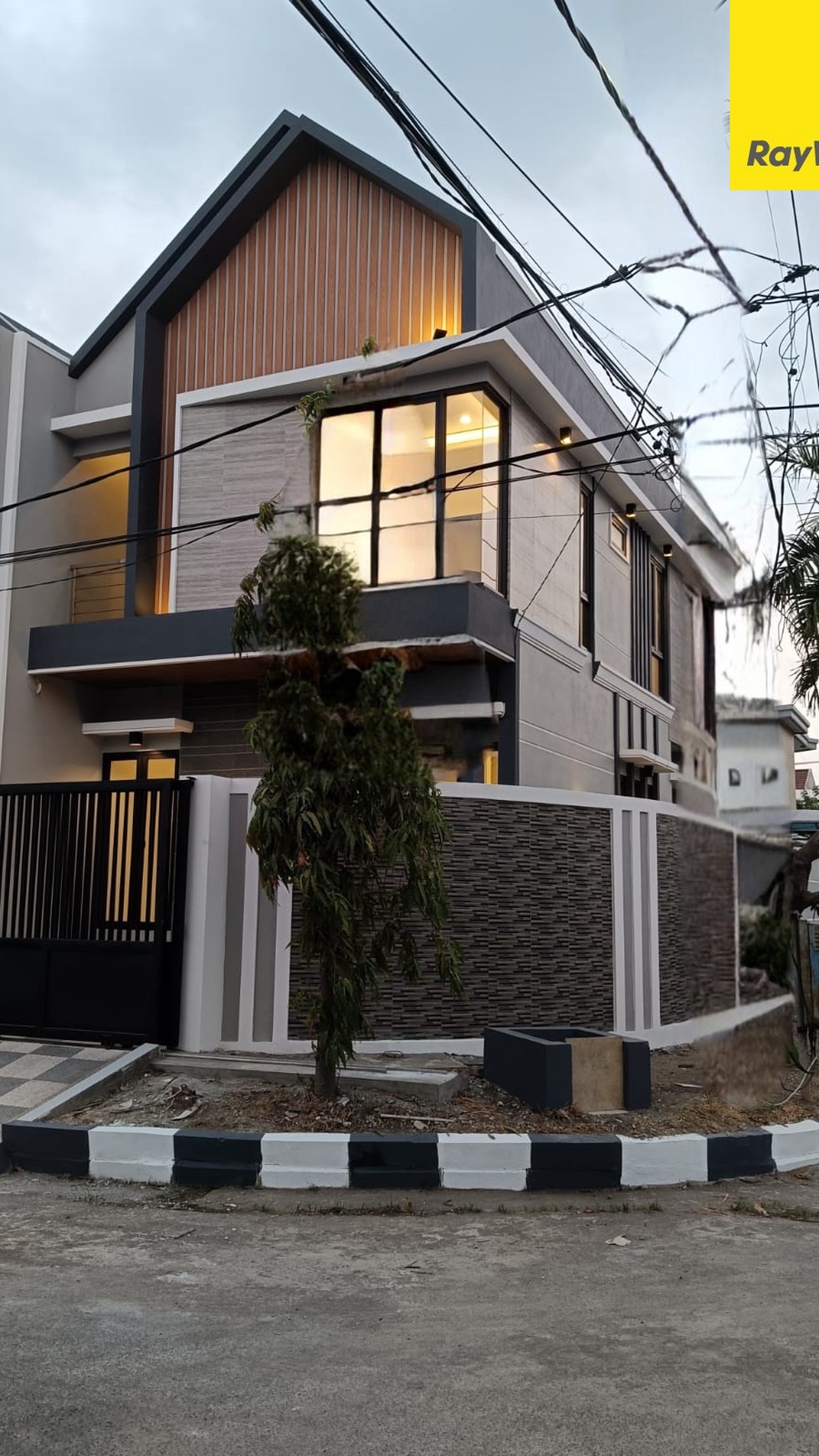 Dijual Rumah Hook Baru Strategis di Sutorejo Prima Selatan Surabaya