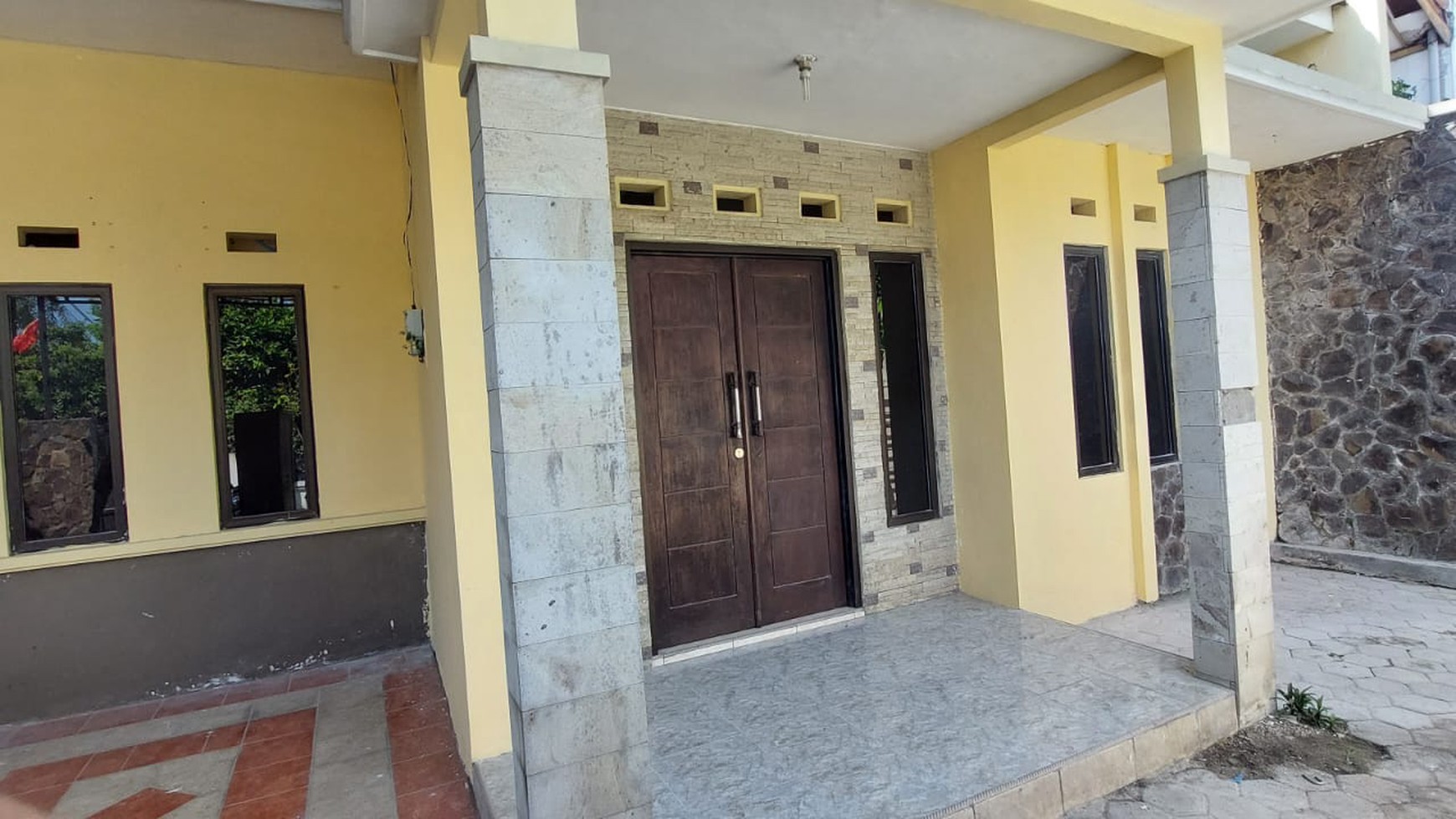 Dijual Rumah Murah Siap Huni Lokasi Di Kebraon Surabaya