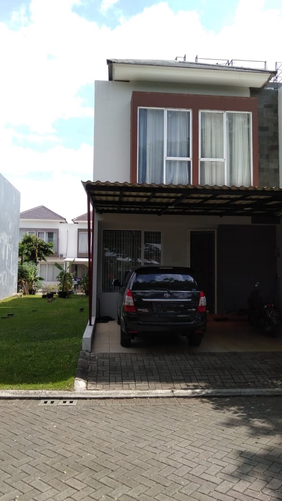 Rumah Minimalis cantik, siap huni dlm cluster baru Fortune Graha Raya Bintaro