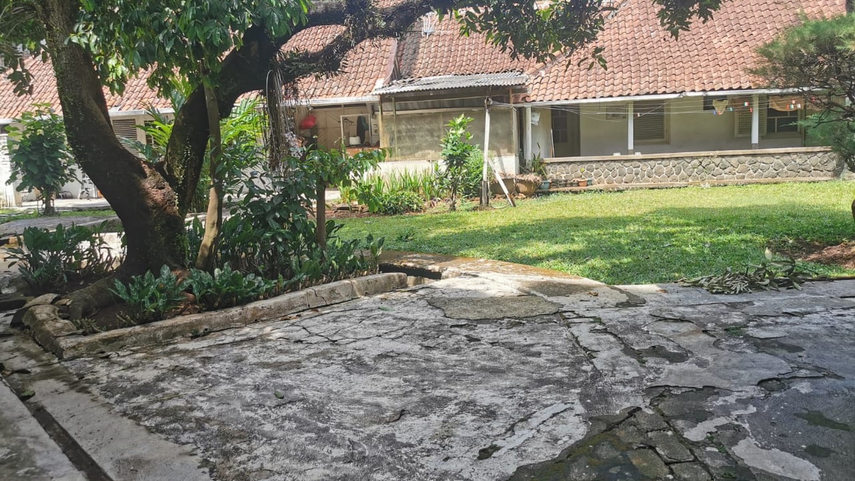 Rumah Klasik Belanda (Bukan Heritage) Pusat Kota Sayap Pasirkaliki Pajajaran Cipaganti Cihampelas Kec Cicendo Bandung