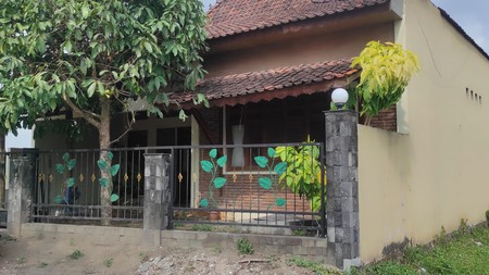 Rumah 2 Lantai Lokasi Strategis Dekat Kampus UII Terpadu Ngaglik Sleman 