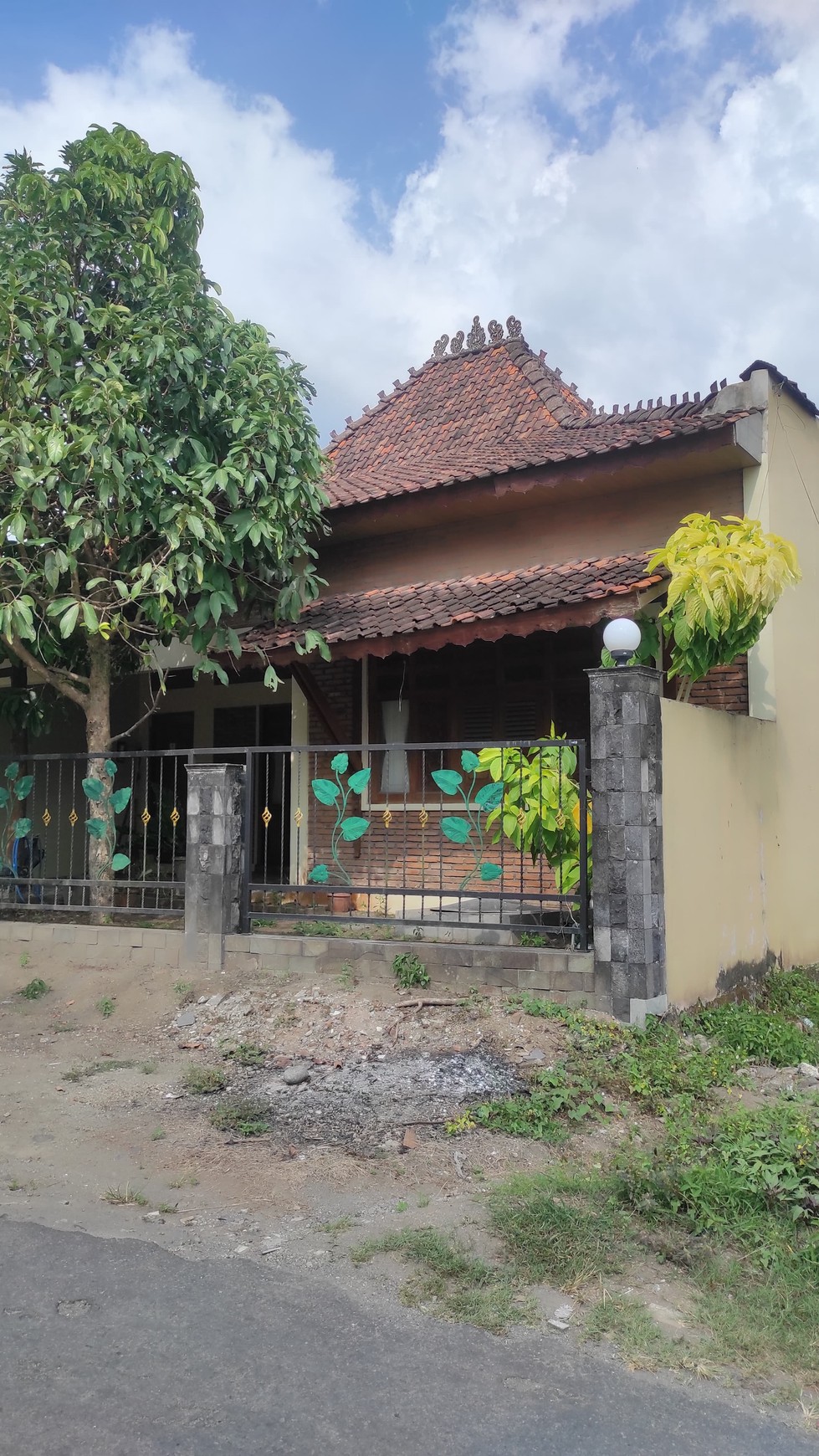 Rumah 2 Lantai Lokasi Strategis Dekat Kampus UII Terpadu Ngaglik Sleman 