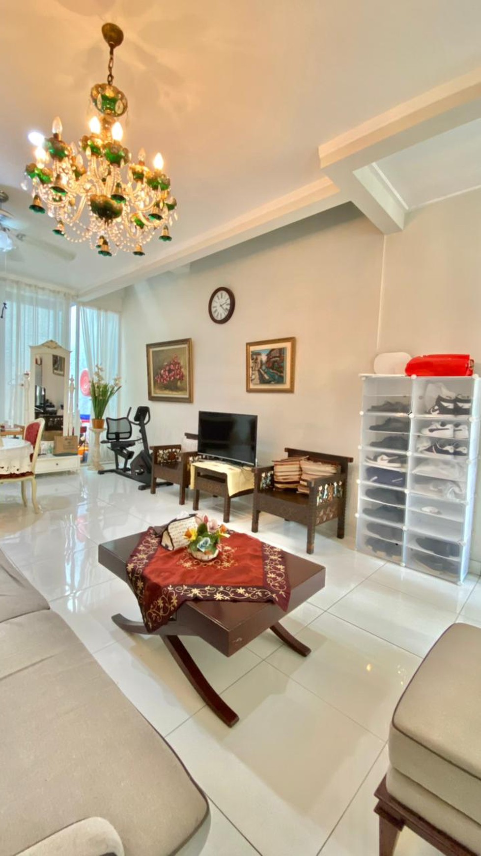 Rumah Bagus Di Discovery Eola Bintaro Jaya Sektor 9