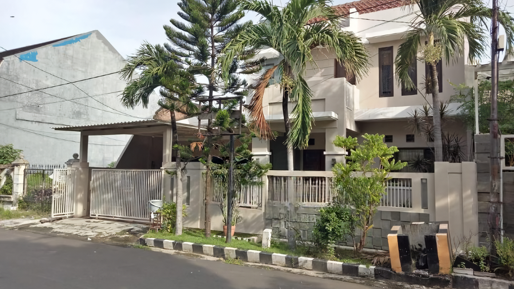 Dijual Rumah Asri dan Nyaman Penjaringan Sari Rungkut, Surabaya Timur