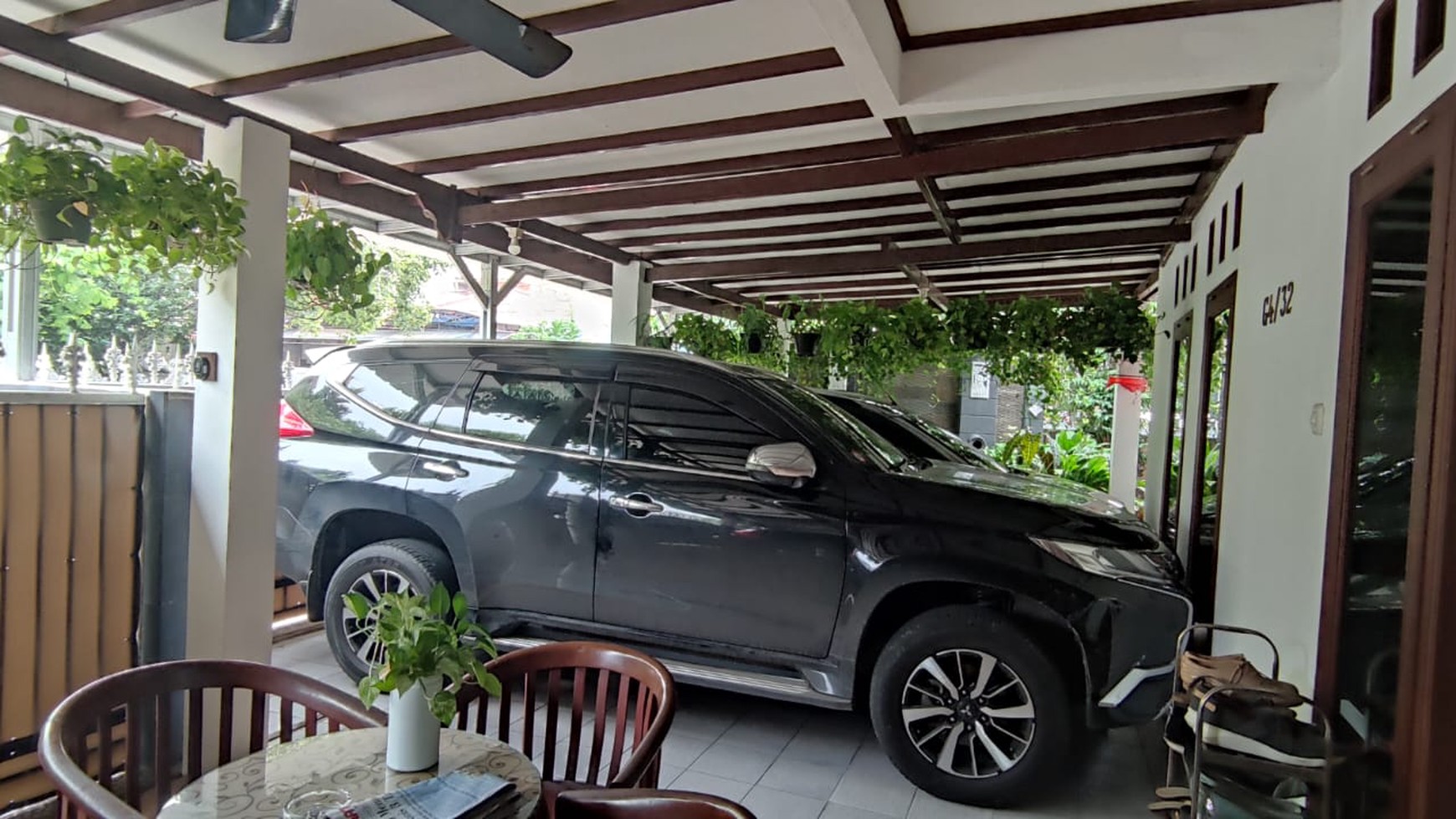 Rumah Hitung Tanah Area Cipete