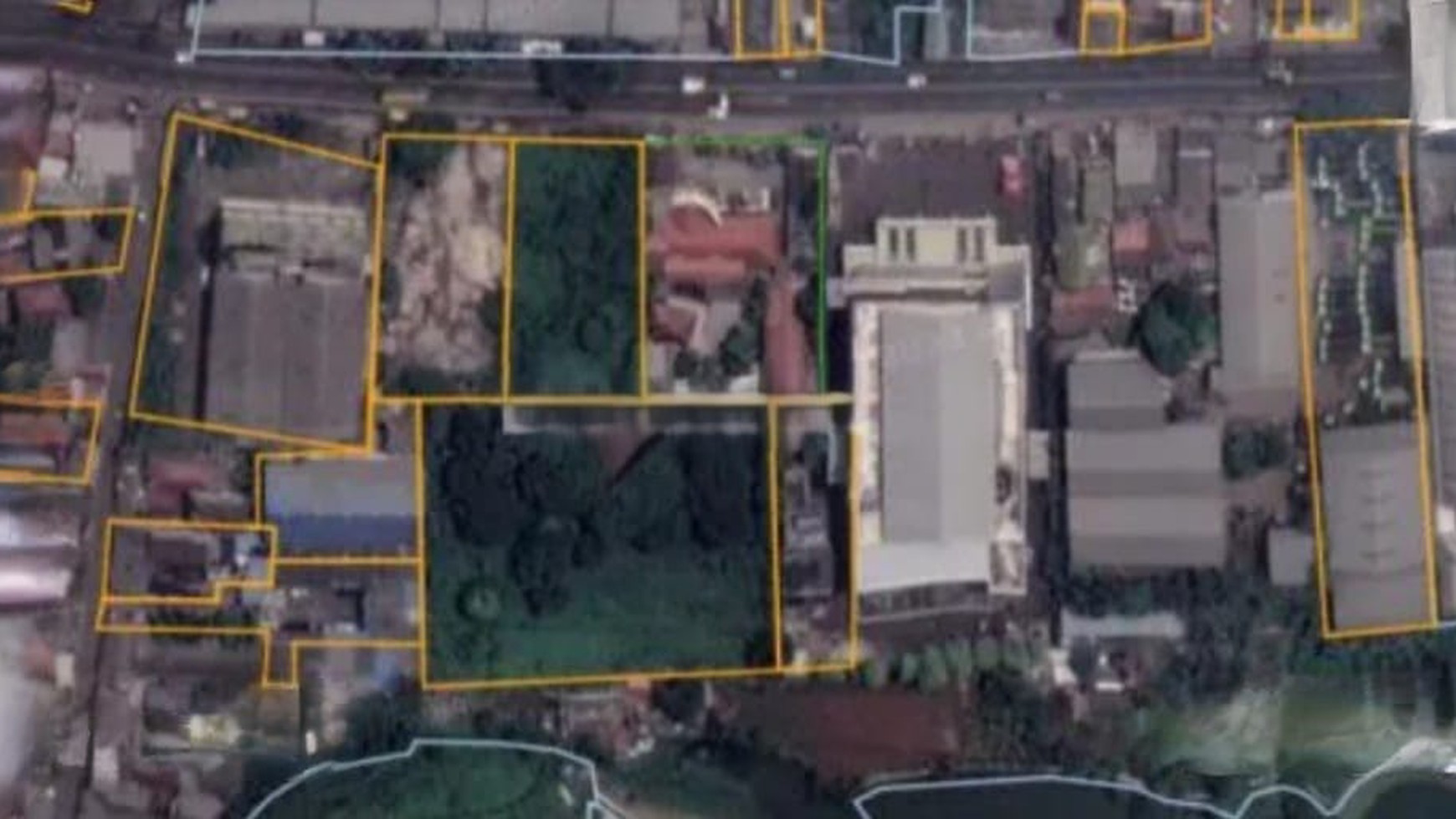 Rumah Hitung Tanah Area Cipete