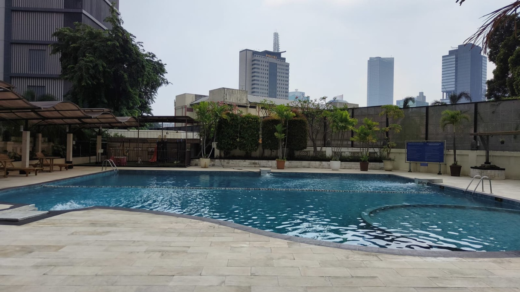 Sewa Apartment Mewah di SCBD suite, Jakarta Selatan