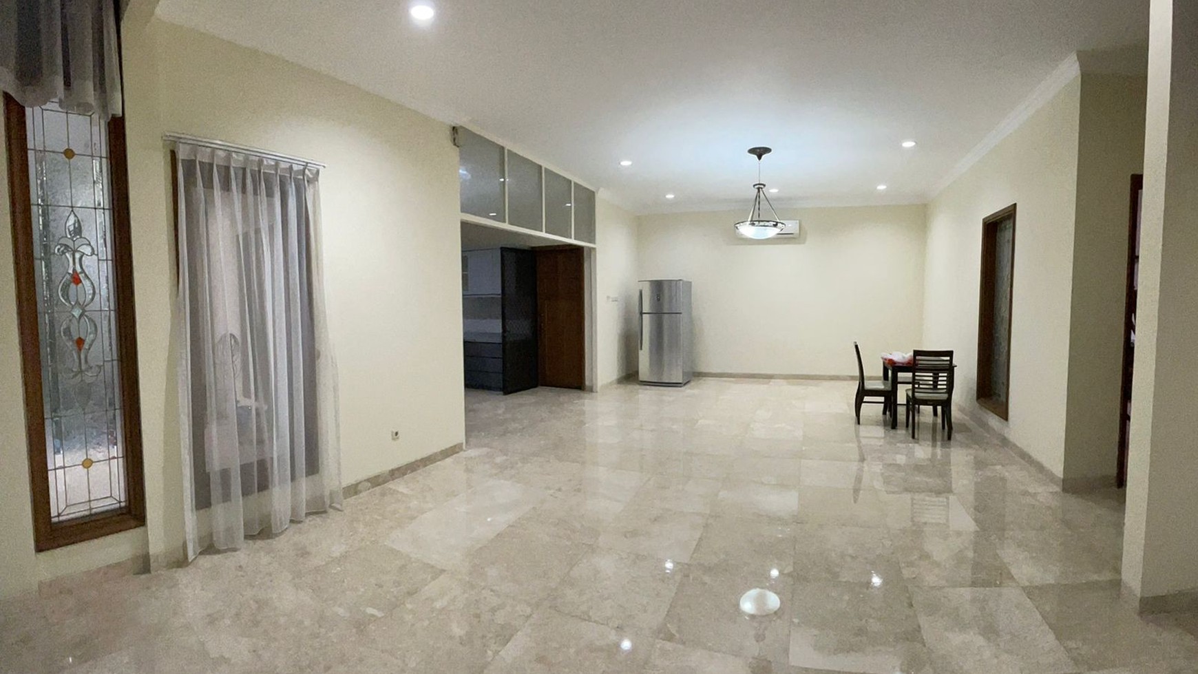 Rumah Mewah Siap Huni Metro Pondok Indah 