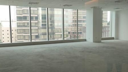 Office space Lippo Thamrin, 162m2, terletak di sebrang gedung Sinar Mas, hanya 5 menit berjalan kaki menuju Bundaran HI, Murah,